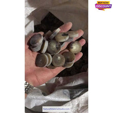 Load image into Gallery viewer, Dia.1.6-2.9cm Africa bufallo natural colourful horn buttons for pipemaker-NaturalMateriaStudio-NaturalMateriaStudio