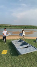 Carica e avvia il video nel visualizzatore di galleria, Due stili di barca da pesca portatile impilabile in plastica ingegneristica PE a tre sezioni L10.2-12.3ft montata su veicolo (4 adulti) + Kit gratuito Ultimate Boating Companion