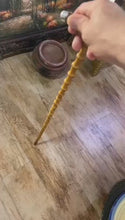 Carica e avvia il video nel visualizzatore di galleria, Unique Supplies Bastoncini rari e preziosi in radice di bambù stile Chaplin e arabo L105cm(41.3")Diam.(1.1-1.8cm)