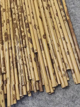 Carica e avvia il video nel visualizzatore di galleria, Steli di bambù selezionati D 0.4-1.3cm L18-150cm macchiati/ a pois rossi e neri per produttori di pipe e creazione di artigianato