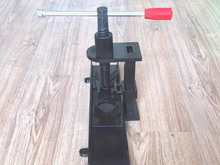 Load image into Gallery viewer, Bamboo &amp; Wooden Rod &amp; Shakuhachi Straightener – Professional Heat-Assisted Alignment Tool
