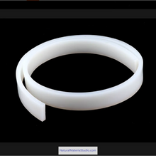 Cargar imagen en el visor de la galería, Premium Silicone Sealing Strip for Folding &amp;Sectional Boats – 4×10mm size can be customized
