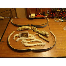 Cargar imagen en el visor de la galería, Rare Processed Sinews/Tendons threads of Buffalo Backstrap and Red Deer Leg for Horn Bow Making and Surgical Sutures
