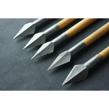 Indlæs billede til gallerivisning Super Tonkin Bamboo Arrow Shafts (33&quot;/84cm,30#-115#) for Kyudo/Korean bamboo arrow crafting.
