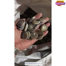 Cargar imagen en el visor de la galería, Dia.1.6-2.9cm Africa bufallo natural colourful horn buttons for pipemaker-NaturalMateriaStudio-NaturalMateriaStudio
