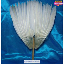 Cargar imagen en el visor de la galería, L/R/W 30-35 cm White and other colors goose primary feathers for arrow fletching or feather pen/fan Wholesale Amounts-NaturalMateriaStudio-NaturalMateriaStudio
