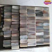 Cargar imagen en el visor de la galería, Offer Rare Natural Colourful Square Bufallo/Yak L6.0-7.0cm horn scales for pipemakers-NaturalMateriaStudio-NaturalMateriaStudio
