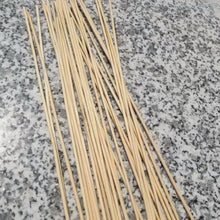 Indlæs og afspil video i gallerivisning Unique L195cm (76.7&quot;)Full Range of Dia.0.1-0.35cm Comprehensive Collection of Bamboo Sticks for Kite&amp;handicraft making
