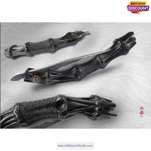 Cargar imagen en el visor de la galería, Selected Black/Brown Bamboo Roots L8-50cm Dia.0.8-1.5cm for Pipe Makers-NaturalMateriaStudio-NaturalMateriaStudio
