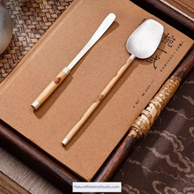 Cargar imagen en el visor de la galería, Selected D 0.4-1.3cm L18-150cm Red and Black speckled/Spot Bamboo Stems for Pipe Makers&amp;Crafts making-NaturalMateriaStudio-NaturalMateriaStudio
