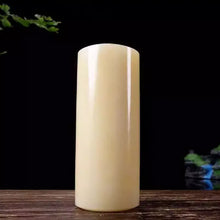 Cargar imagen en el visor de la galería, Anillo de hueso de camello natural de diámetro variable (1,8-2,3 cm) para la elaboración de joyas, anillos o accesorios para pipas.
